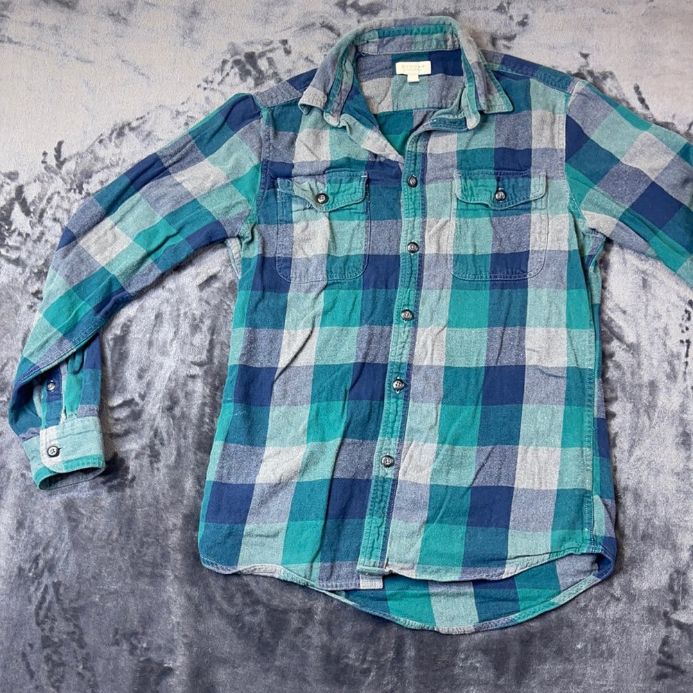Women’s flannel button down